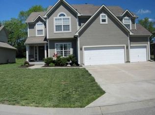 2212 SW Deer Run Ct, Lees Summit, MO 64082