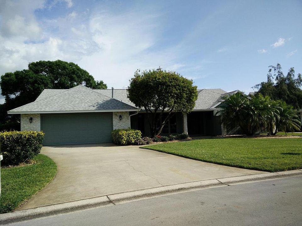 1st image of 1365 Silver Lake Dr