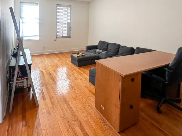 1506 Overing Street image 9 of 10