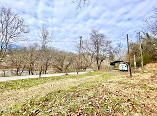 105 Copper Creek Rd, Duffield, VA 24244