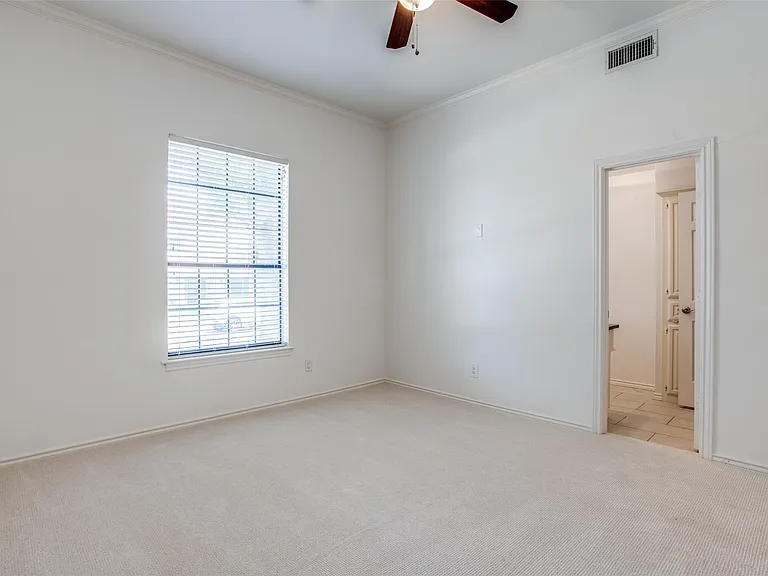 6926 Northwood Rd — Photo 26