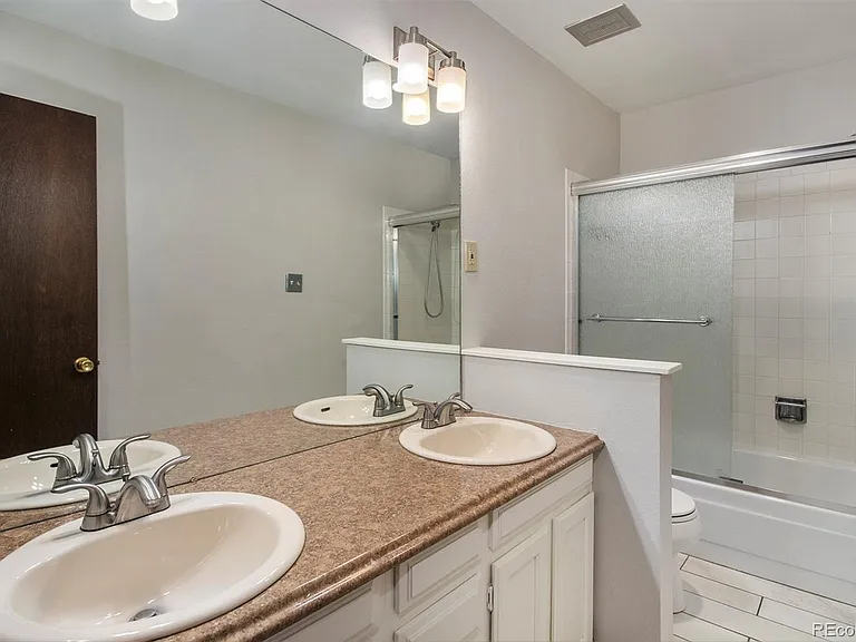 6380 E Wesley Ave — Photo 8