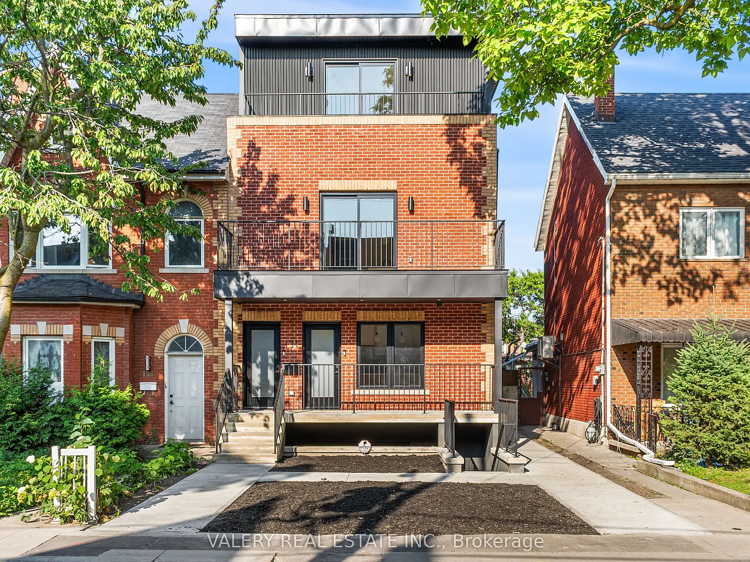 2 bed, $4,400 — Photo 1