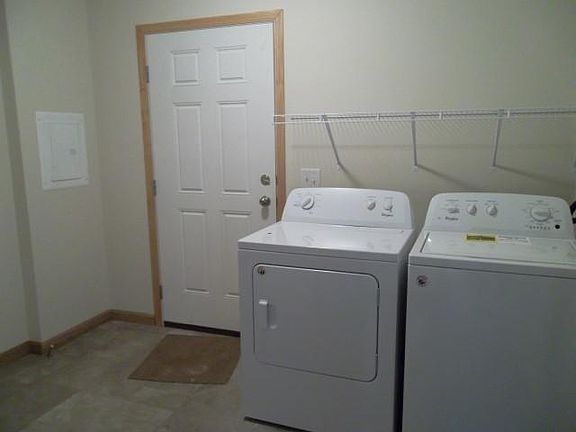 5th image of 1585 Ray Blvd #706