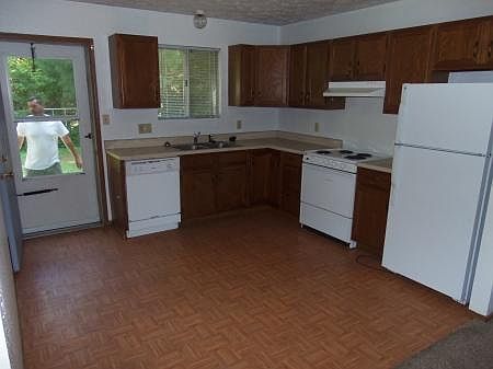 5th image of 401 E Bryan St #401EBRYN