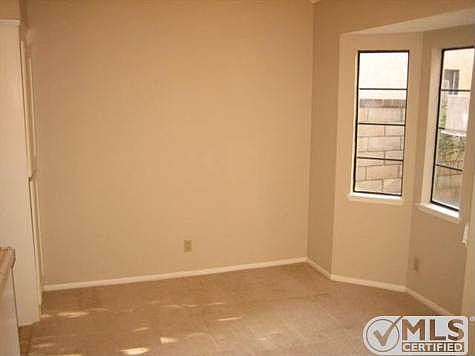 5th image of 19299 Cottonwood Dr