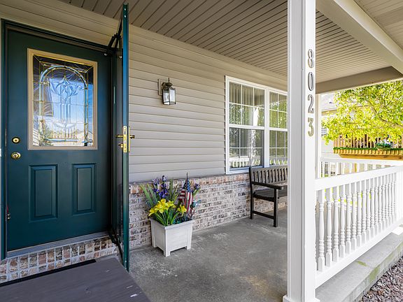 3rd image of 8023 Pagels Dr
