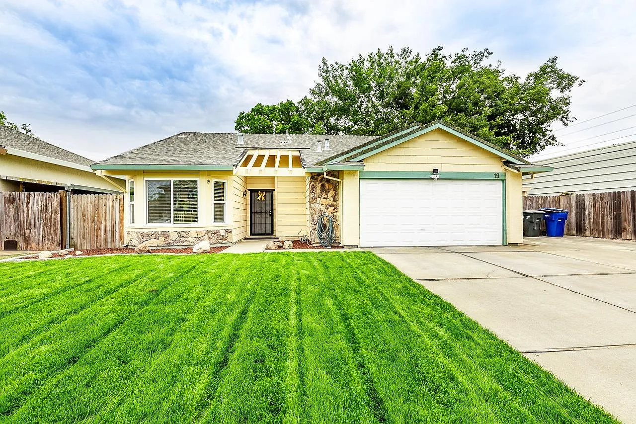 19 Breland Ct photo 1