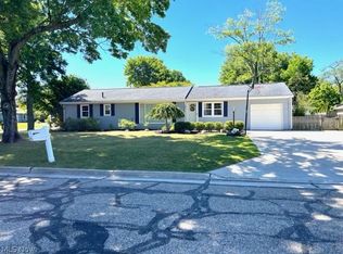 2568 Carson Rd, Akron, OH 44333