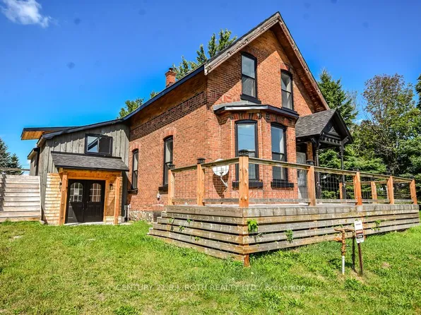 1998 Old Barrie Rd E, Oro Medonte, ON L0L 1T0
