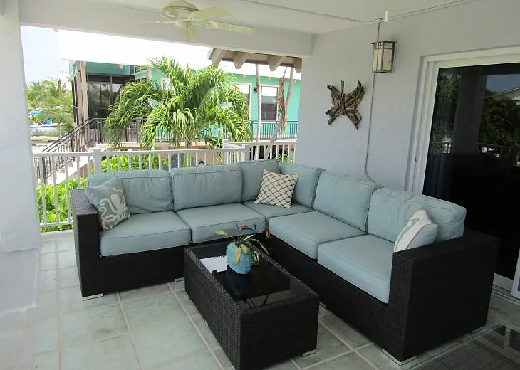 838 Caribbean Dr E — Photo 9