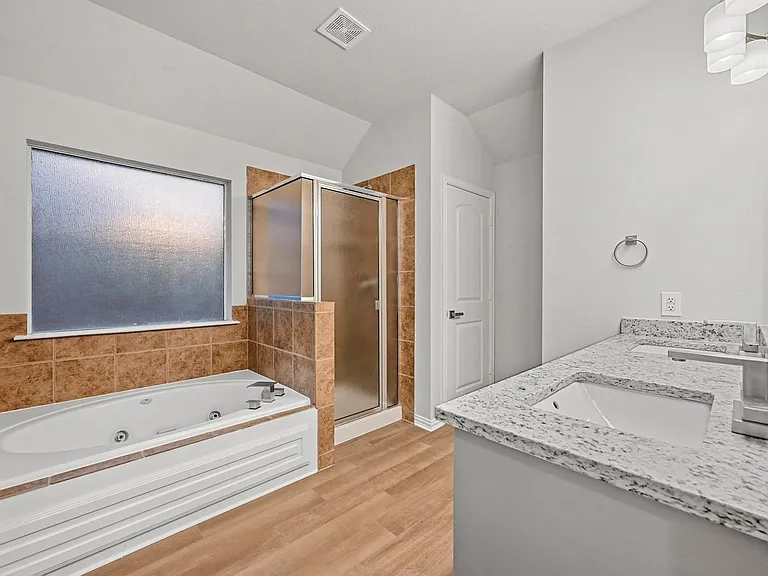1045 Rodin Ln — Photo 15