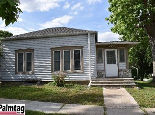1422 L St, Auburn, NE 68305