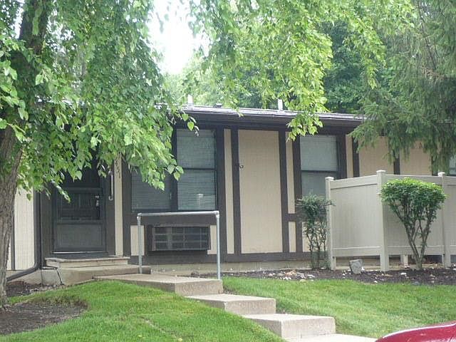 1st image of 9451 Willowgate Dr