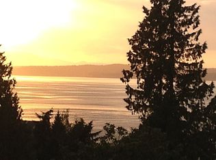 2325 NW 97th St, Seattle, WA 98117