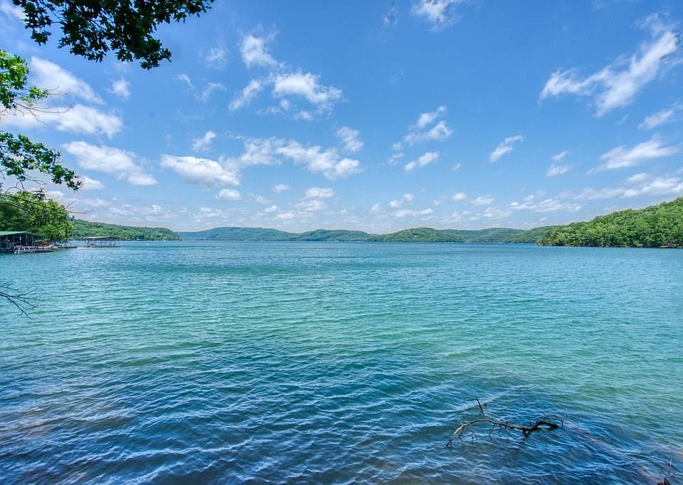 1st image of Jackson Cove Cres