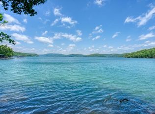 Jackson Cove Cres, Eureka Springs, AR 72631