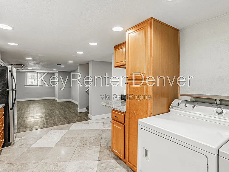 945 N Washington St #100 — Photo 19