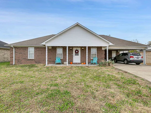 137 N Taylor Dr, Bells, TN 38006