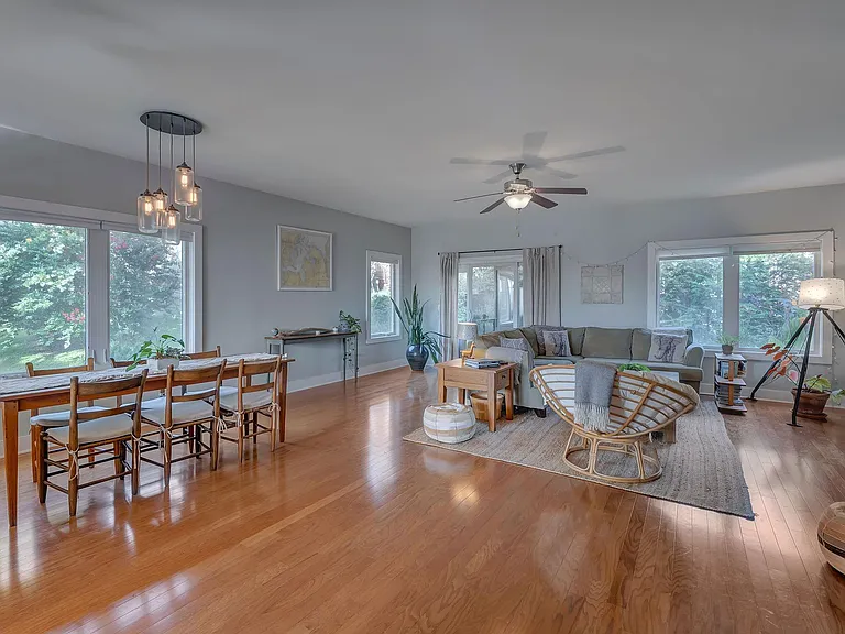 121 Penick Ct — Photo 9