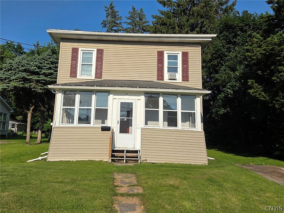1st image of 82 Garrow St