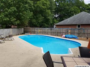 1602 Sherwood Oaks Dr SW, Decatur, AL 35603