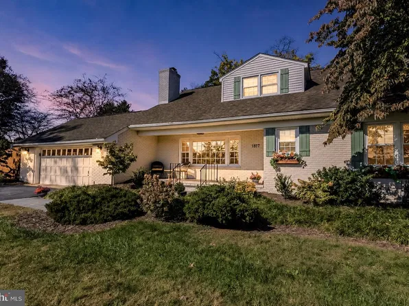 1817 Cherokee Rd, Waynesboro, VA 22980