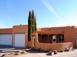 159 Anya Rd, Corrales, NM 87048