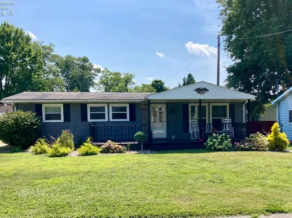 118 Howard St, Clyde, OH 43410