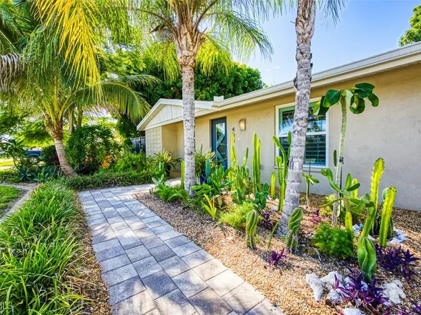 408 Prather Dr, Fort Myers, FL 33919