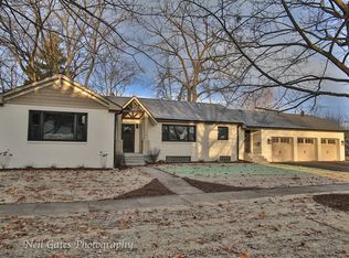 103 N Stott St, Genoa, IL 60135