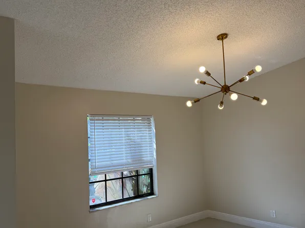 3648 NW 83rd Ln, Sunrise, FL 33351