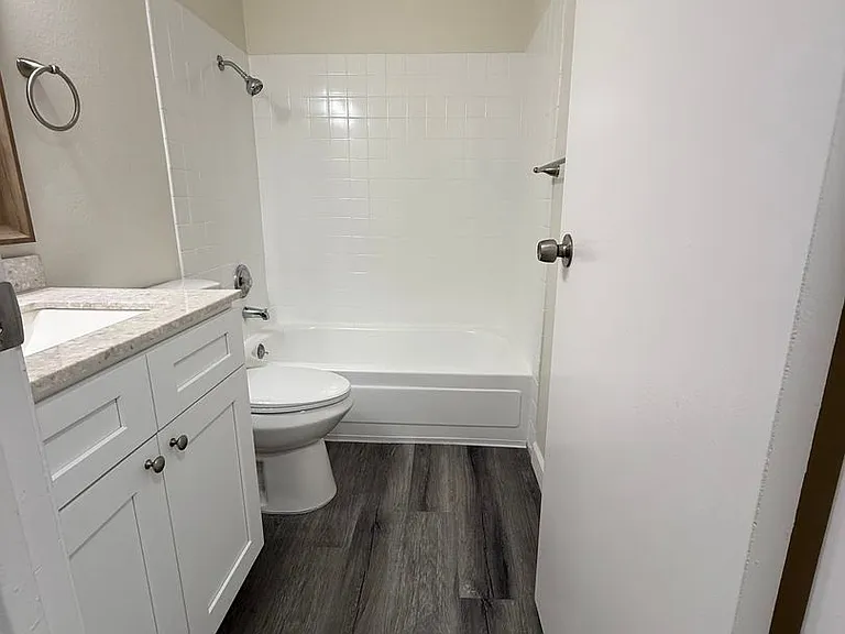 636 F St — Photo 20