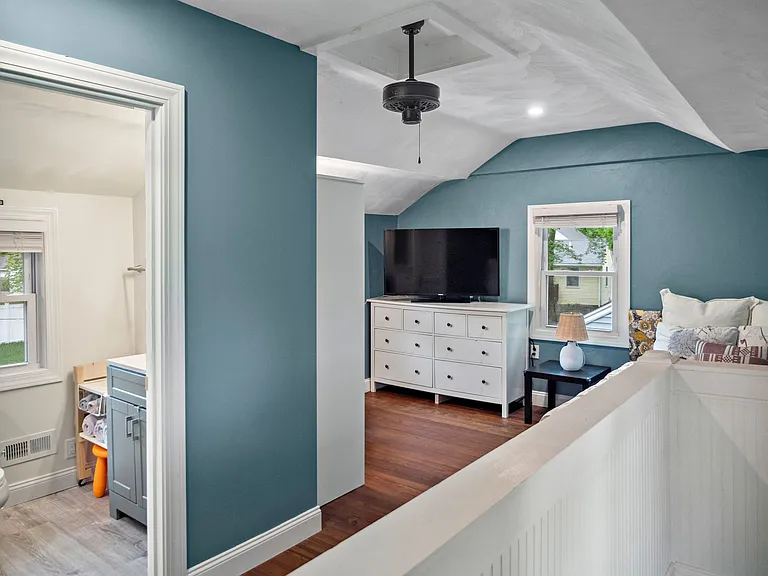 36 Brackett Rd — Photo 11