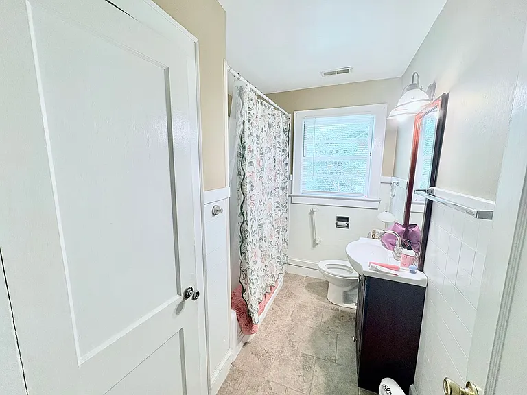 266 Riggs Dr — Photo 12