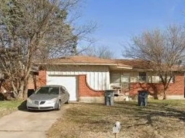 4303 NW Hoover Ave, Lawton, OK 73505