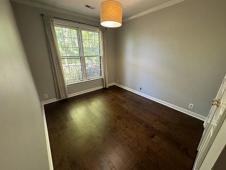 117 Matthew Ln #1 — Photo 7