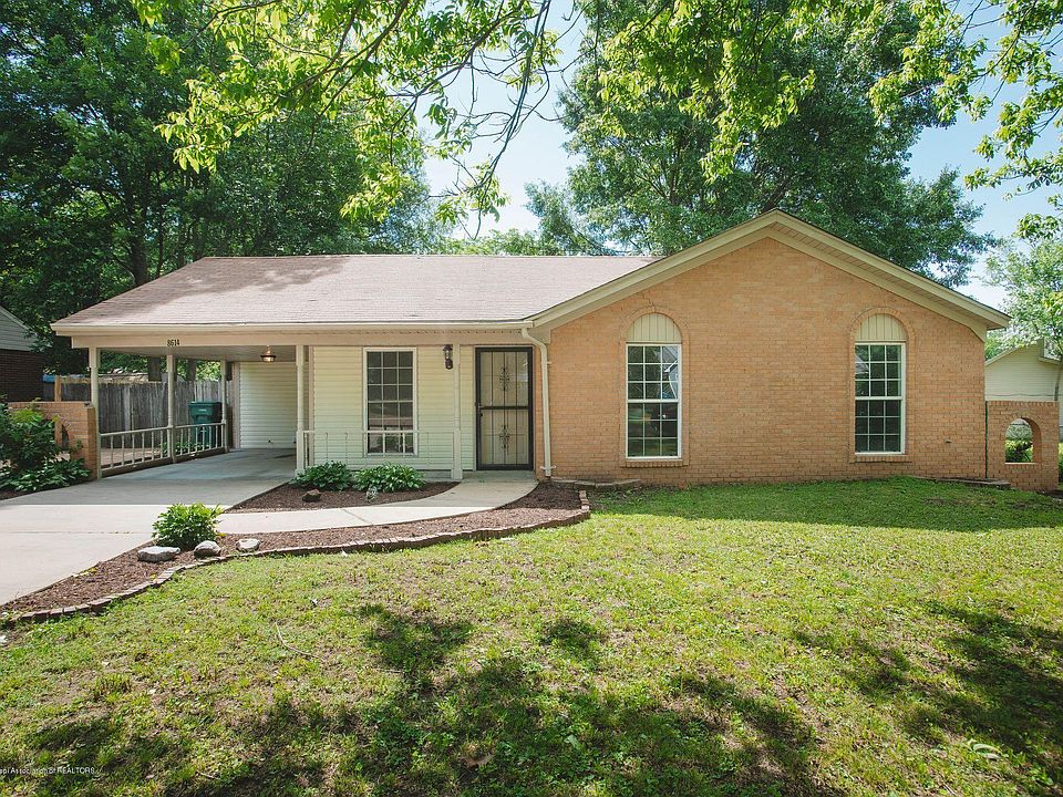 1st image of 8614 Bridgewood Dr