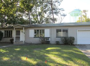 108 E Oak Hill Dr, Palatka, FL 32177