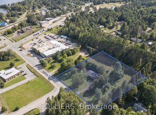 24 John St, Burk's Falls, ON P0A 1C0
