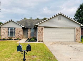 890 Granite Ln, Conway, AR 72034