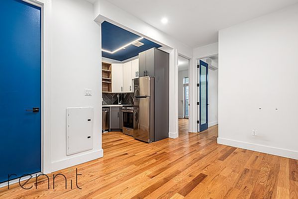 1st image of 186 Pulaski St #2A