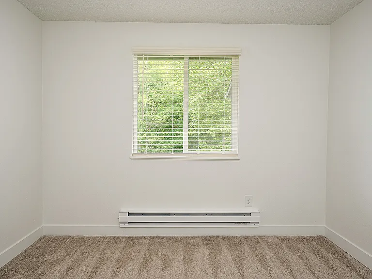 Westwood Green Apartments — Photo 44