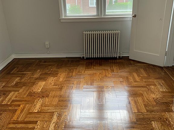 Luxurious Parquet hardwood Flooring!