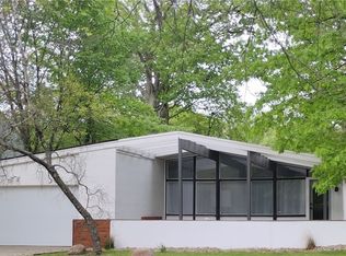 3583 Atherstone Rd, Cleveland Heights, OH 44121