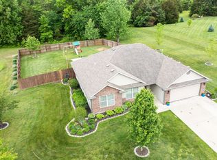 230 E Honey Ln, Columbia, MO 65202