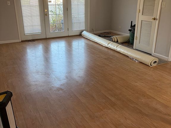 2nd image of 485 Plum Creek Ct APT 5