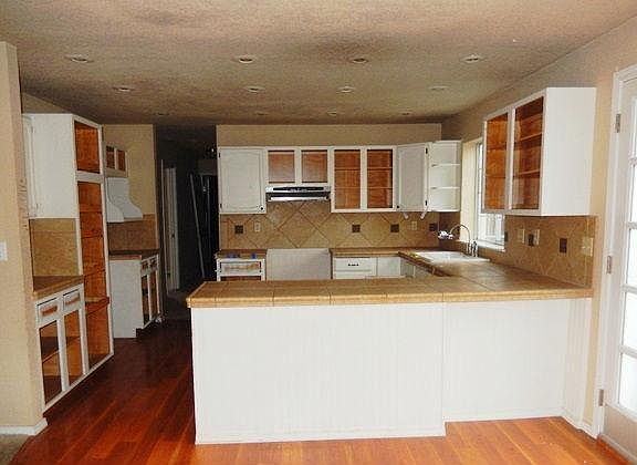 3rd image of 25414 SE 424th St