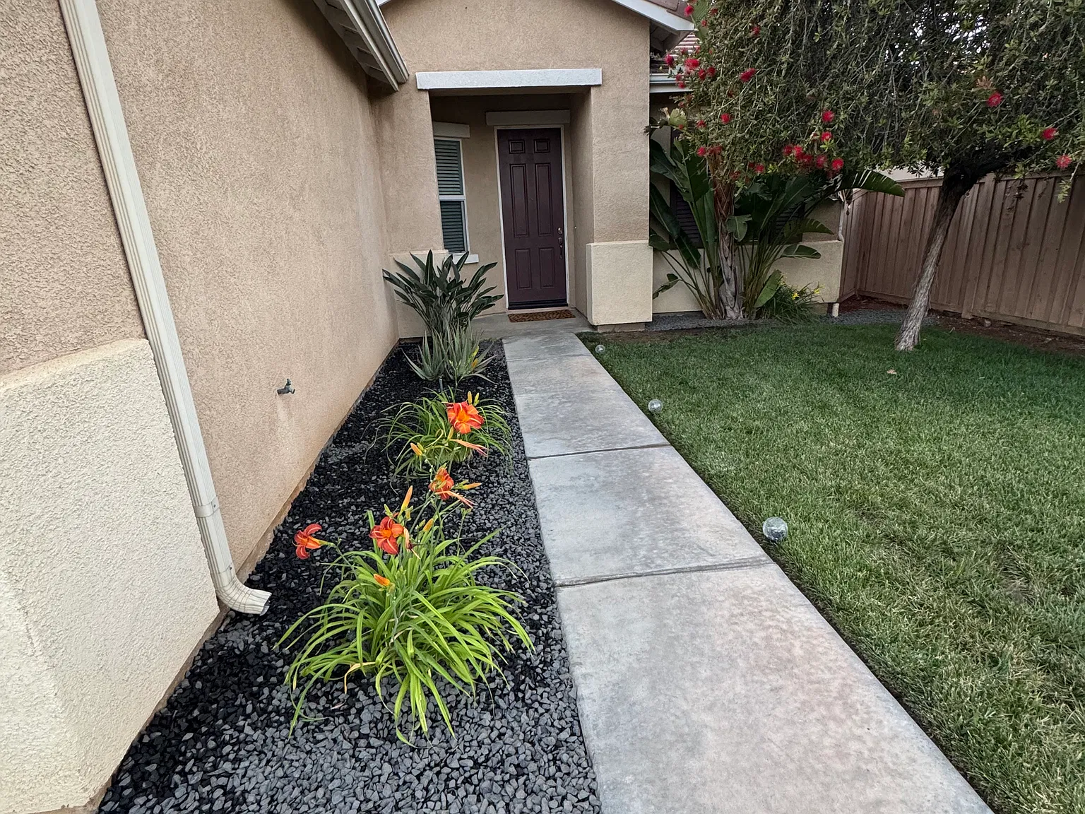 3 bed, 1604 sqft, $2,500 — Photo 2