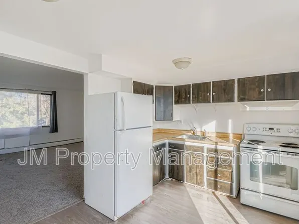 10590 W 8th Ave #4, Denver, CO 80215
